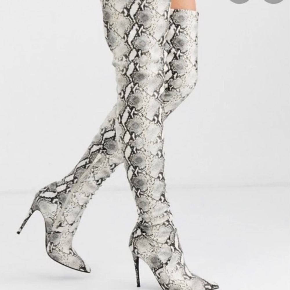 Steve Madden Dominique thigh high boots - Picture 1 of 9